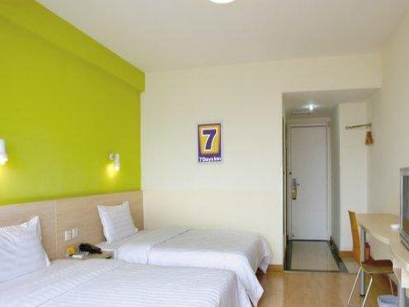 Greentree Inn Zhejiang Jinhua Yiwu International Trade City Changchun Street Shell Hotel Buitenkant foto